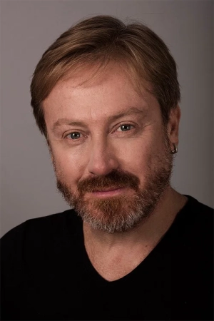 Йылдырай Шахинлер